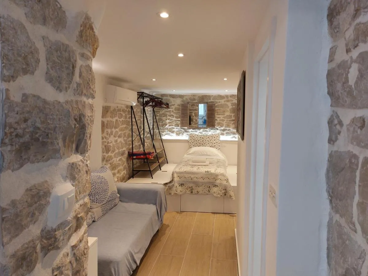 Image 2 of 2024 Newly Renovated Apt-5 min Walk to Split Old Town