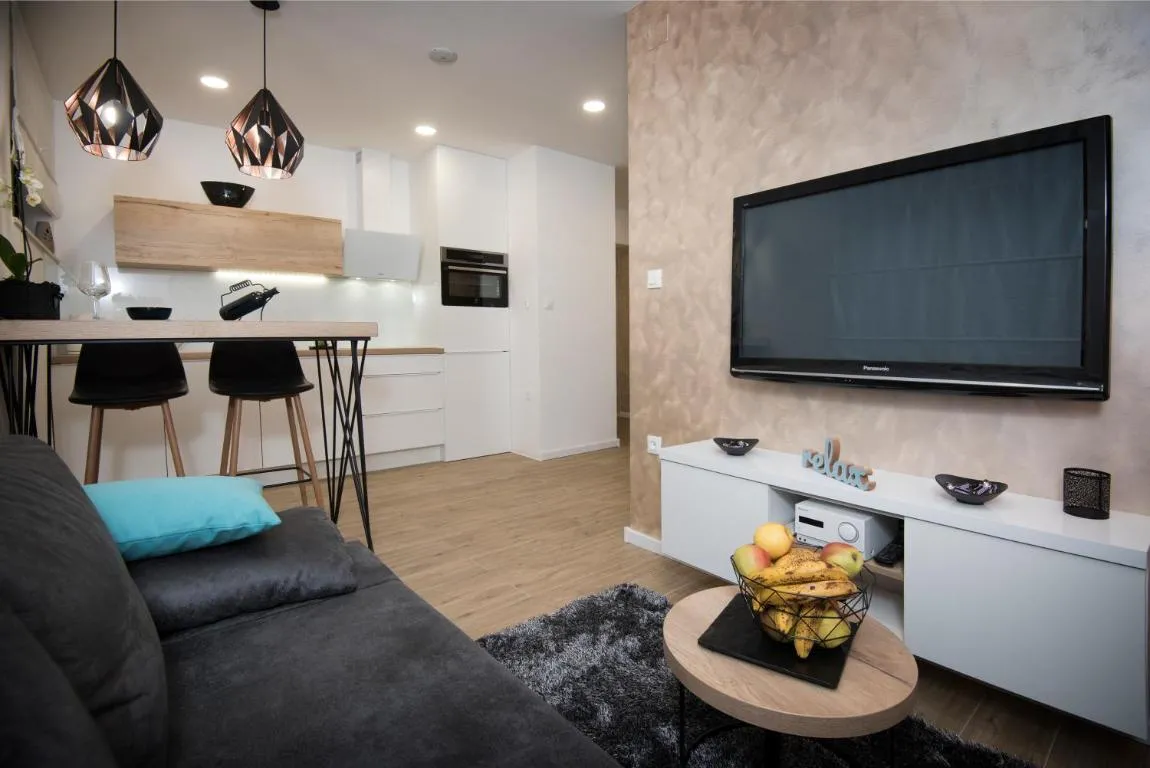 Image of APARTMENTS-LUXURY