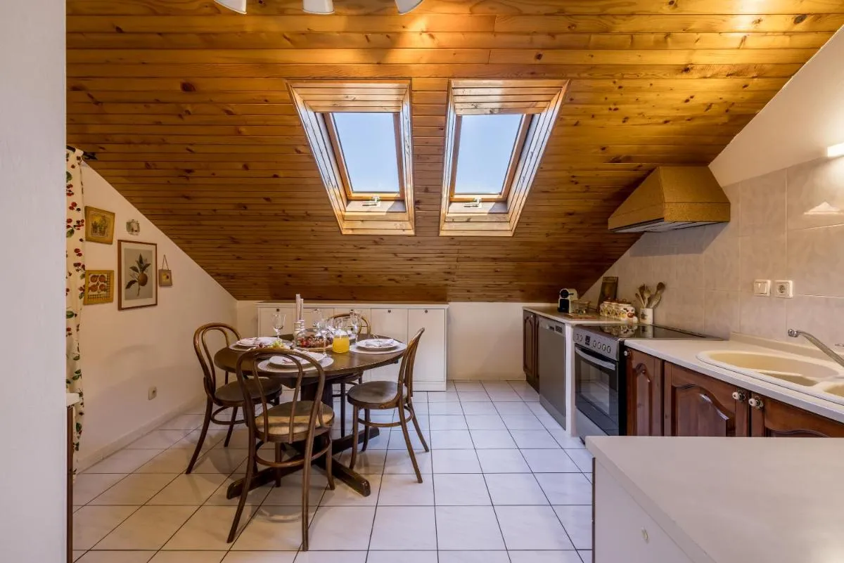 Image 3 of Amorina apartment