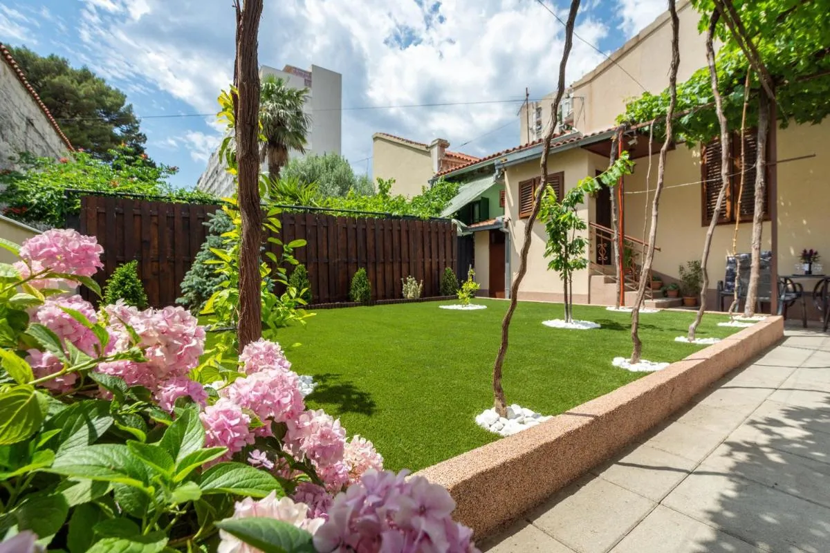 Image 1 of Antique Garden Villa