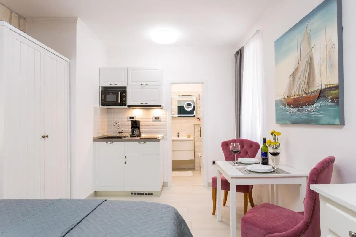 Image 3 of Apartman Arbol