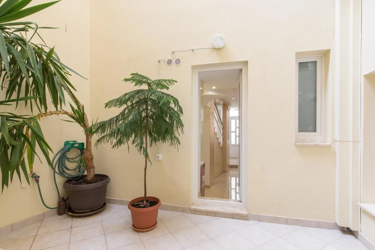 Image 2 of Apartman Mija