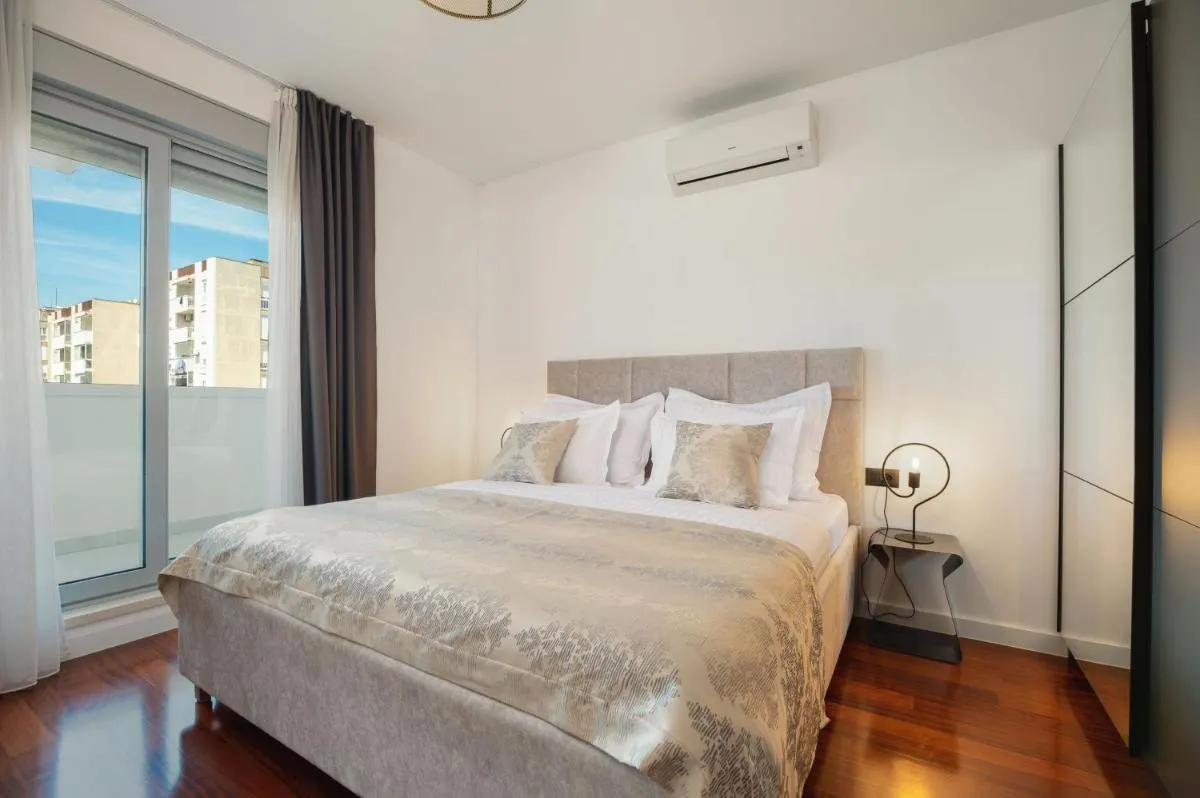 Image 1 of Apartman No 15