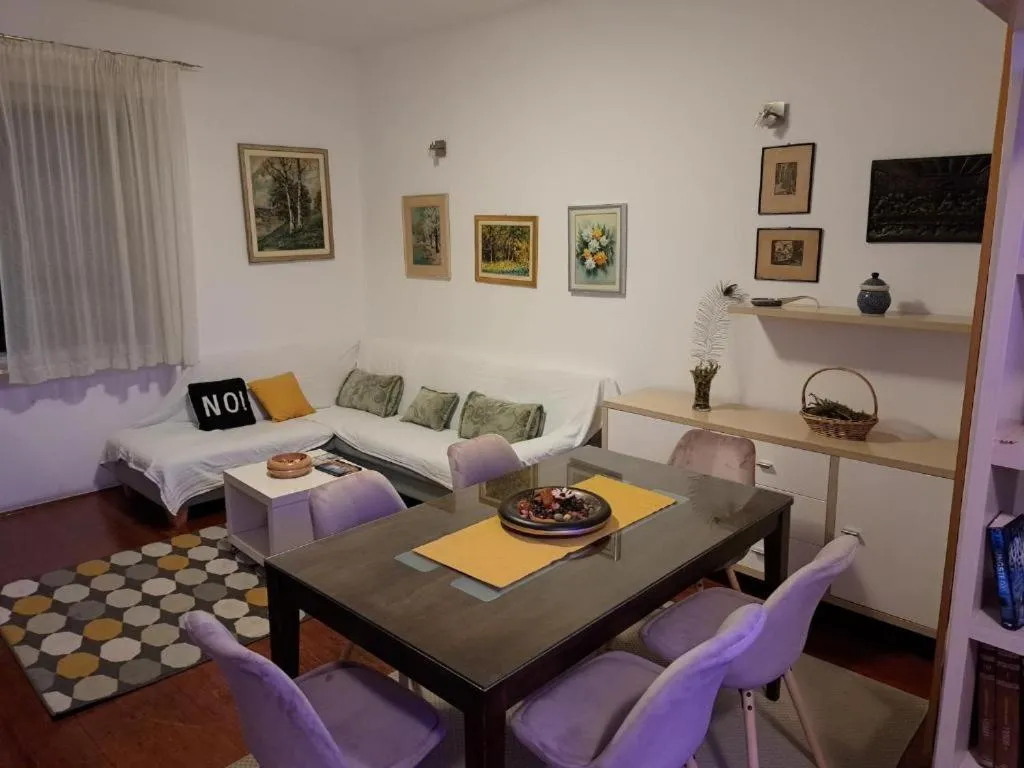 Image 2 of Apartman Tea