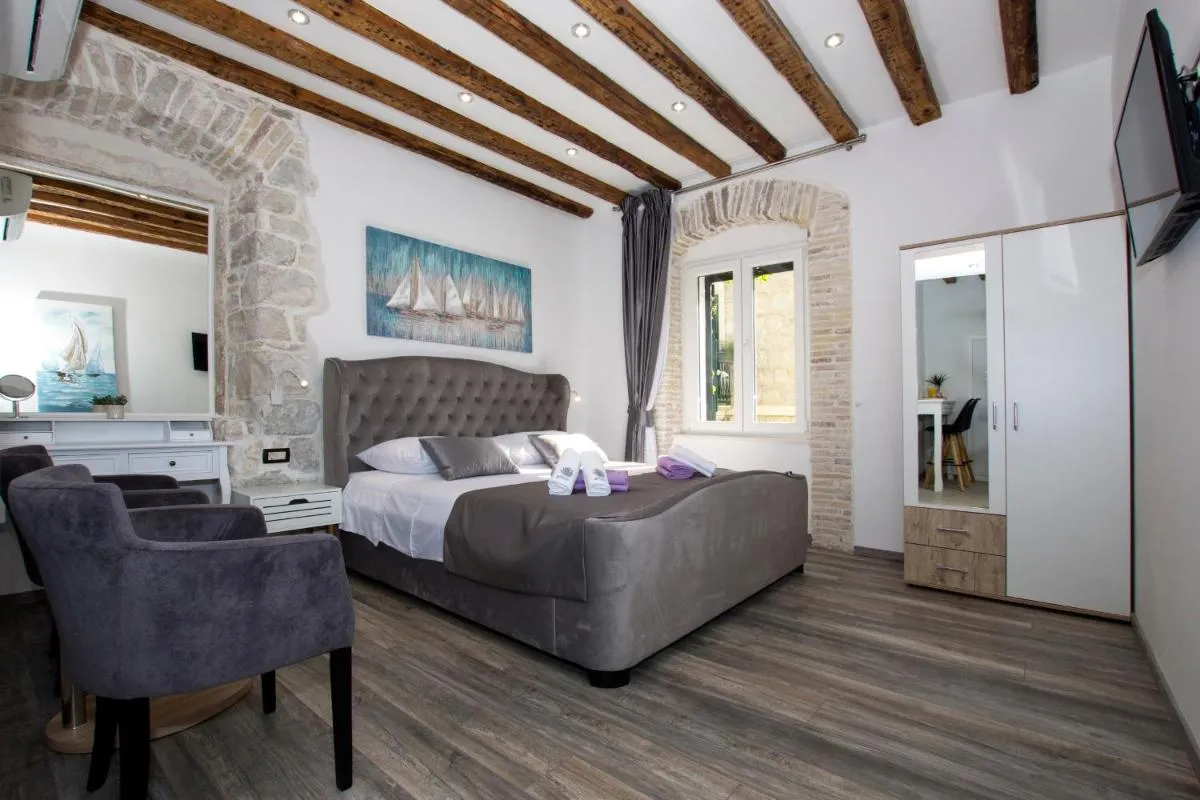 Image 2 of Apartmani Split L&A