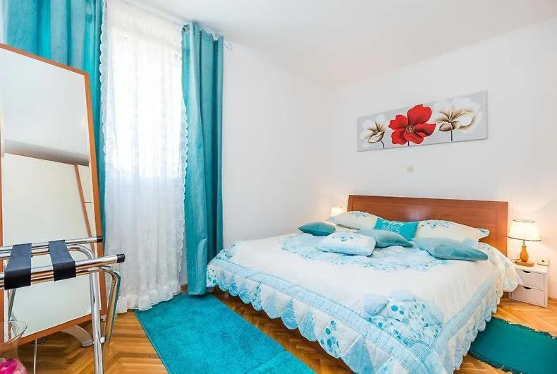 Image 1 of Apartment Angel