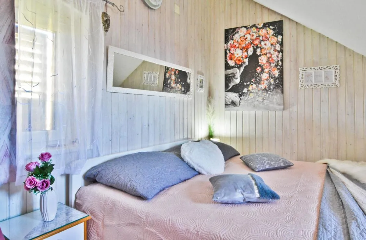 Image 6 of Apartment Artemia