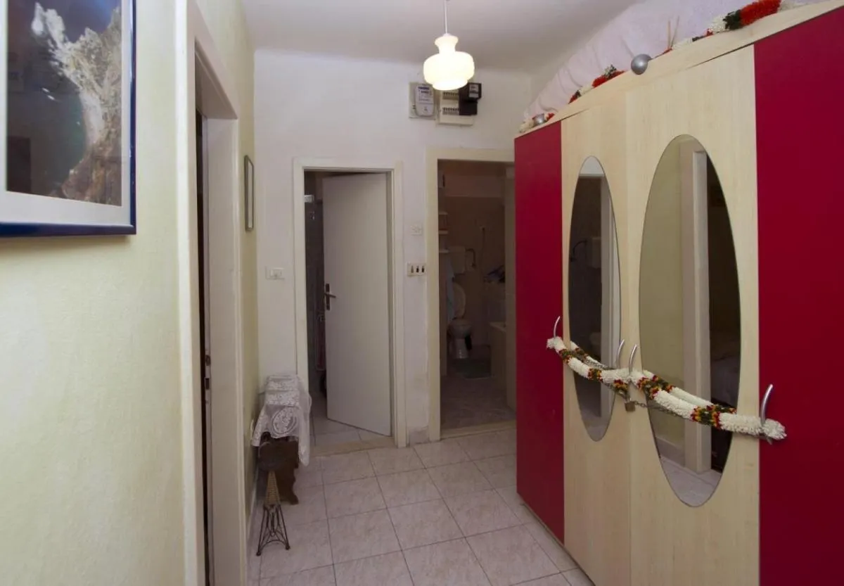 Image 6 of Apartment Brane