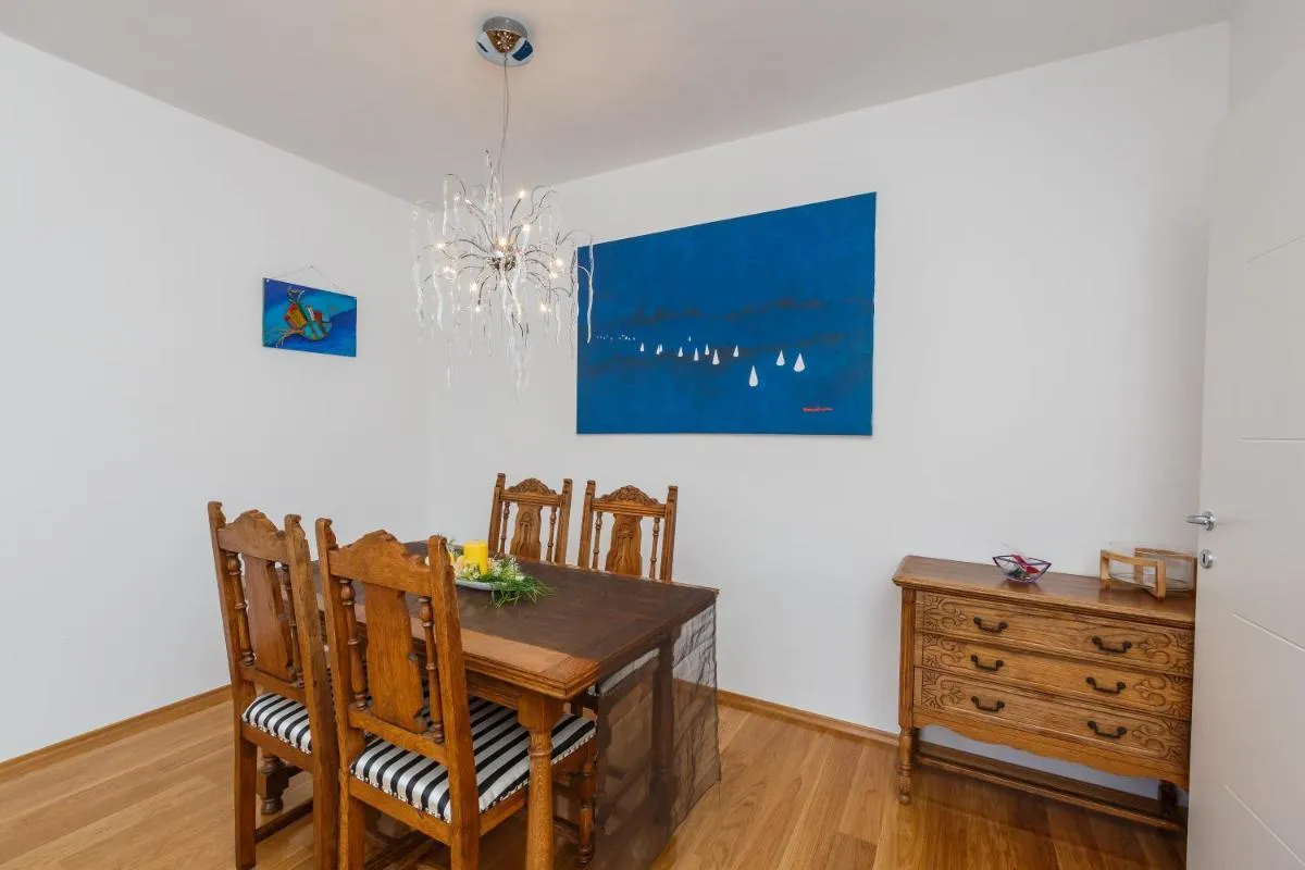 Image 6 of Apartment Breze