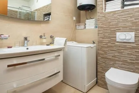 Image 6 of Apartment Bucka