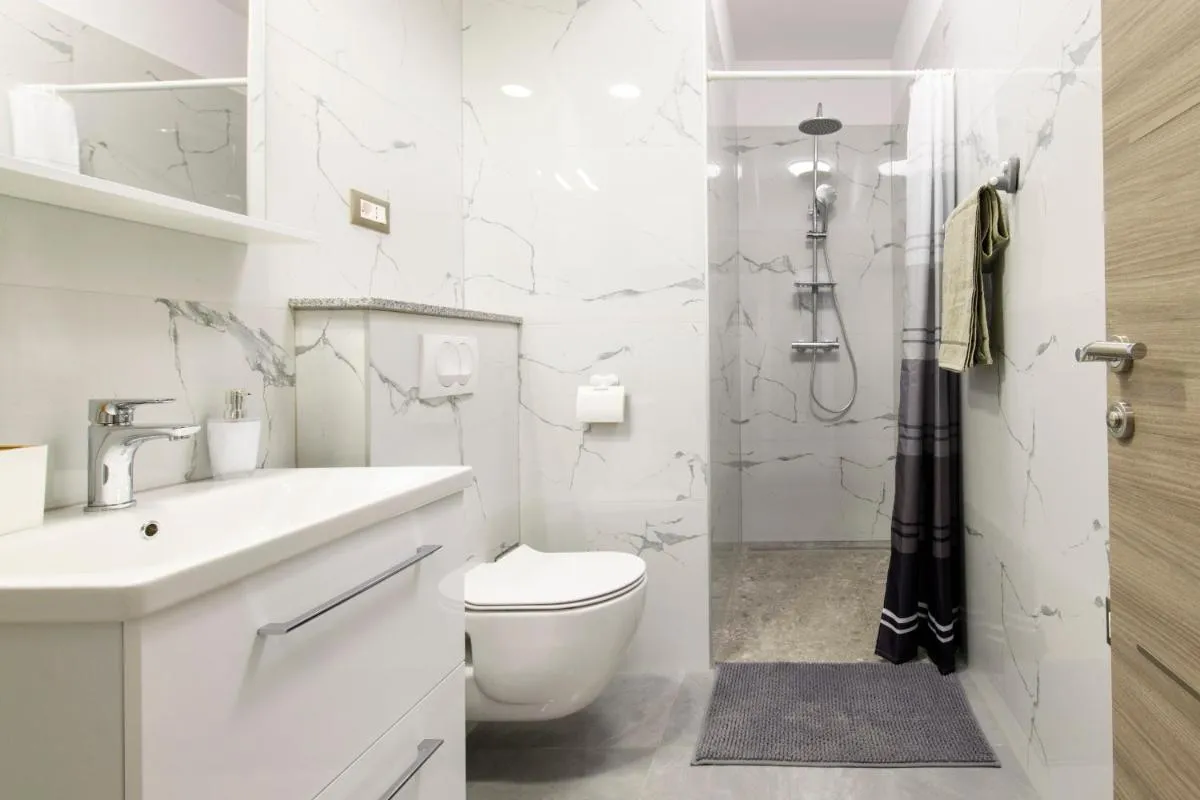 Image 1 of Apartment Delalle