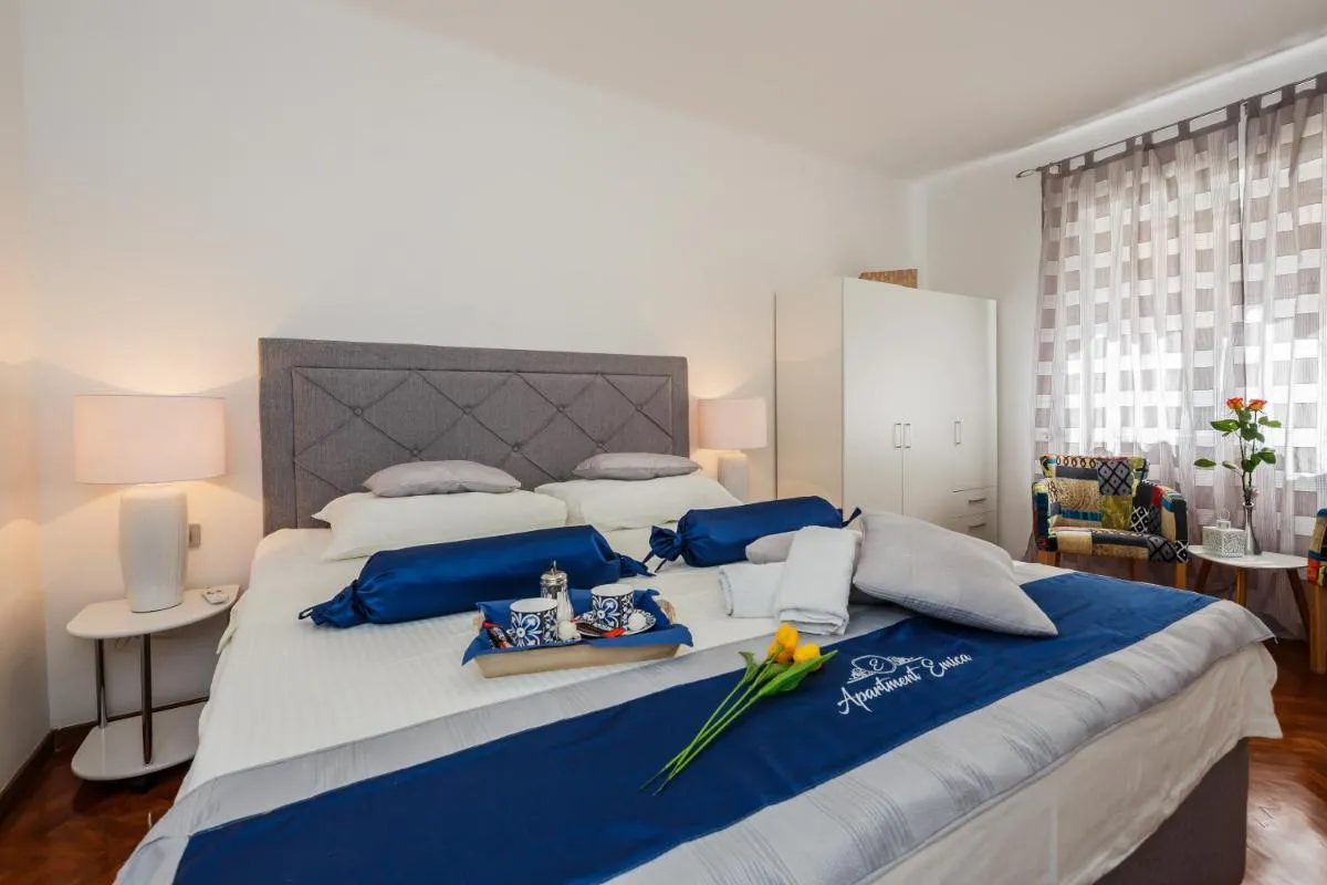 Image 1 of Apartment Emica