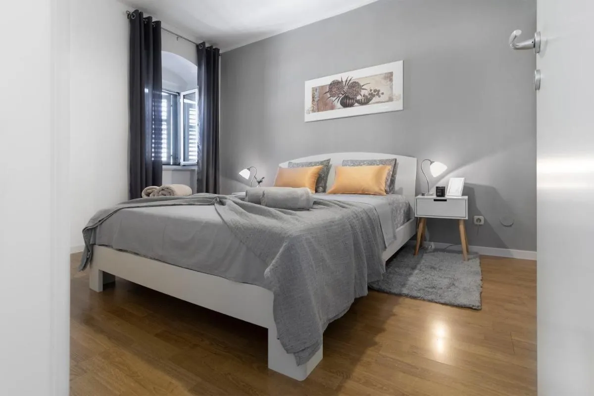 Image 5 of Apartment Feratjer