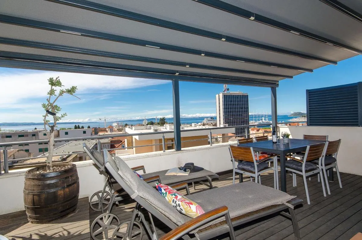 Image 5 of Apartment Jacuzzi Sky