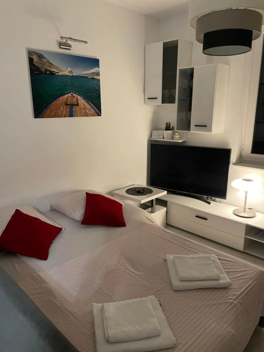 Image 1 of Apartment “Jelin dvor” 3+2, Bacvice, Split