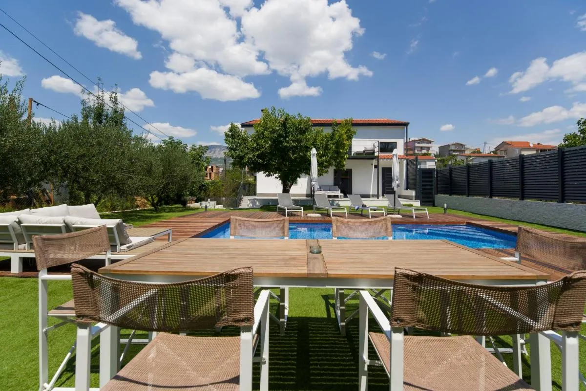 Image 4 of Apartment Joy heated pool