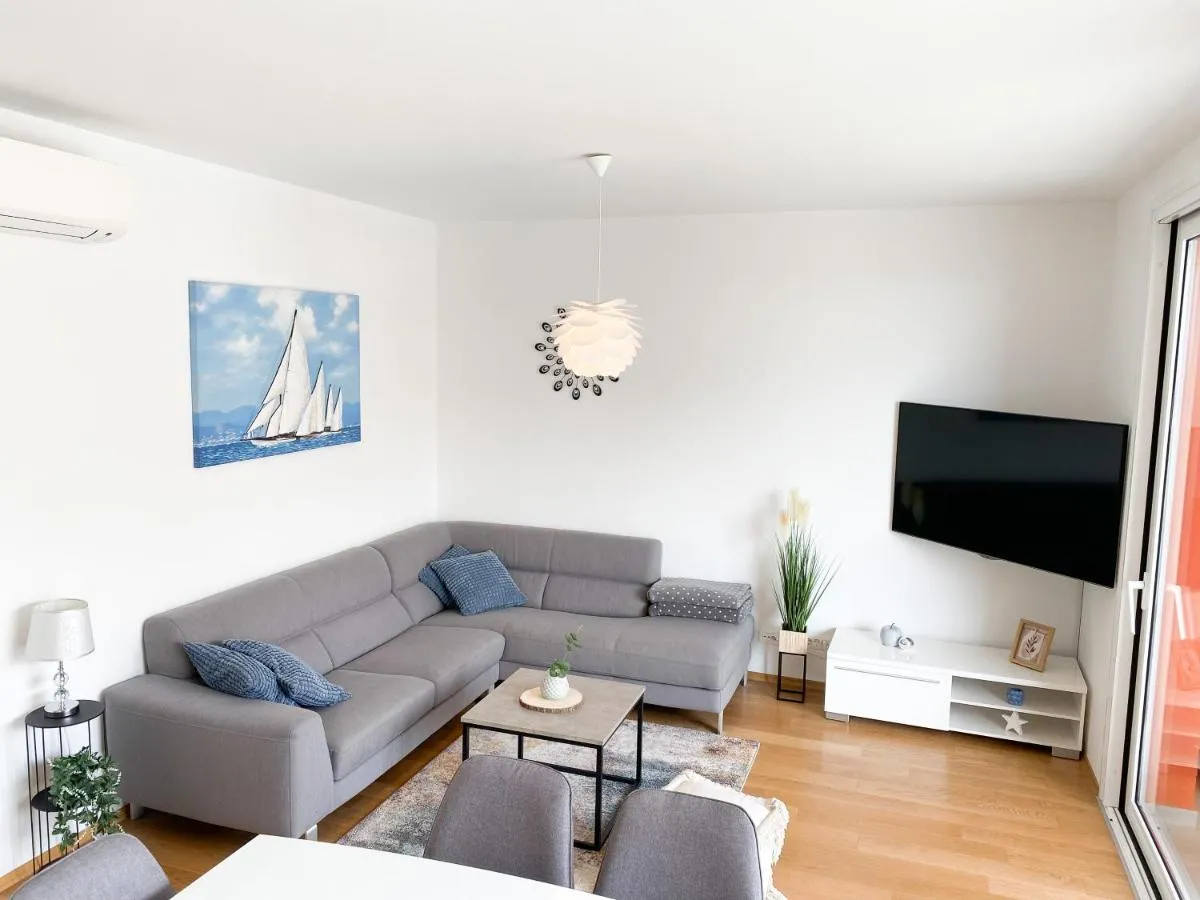 Image 2 of Apartment Katarina