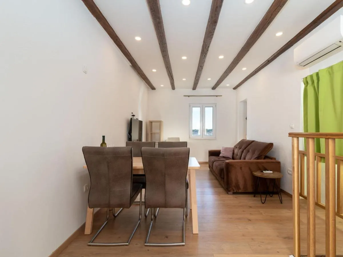 Image 6 of Apartment Lara’s House by Interhome