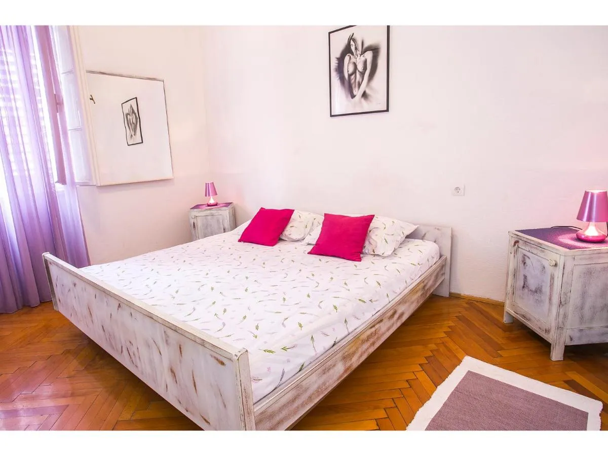 Image 6 of Apartment Liatris
