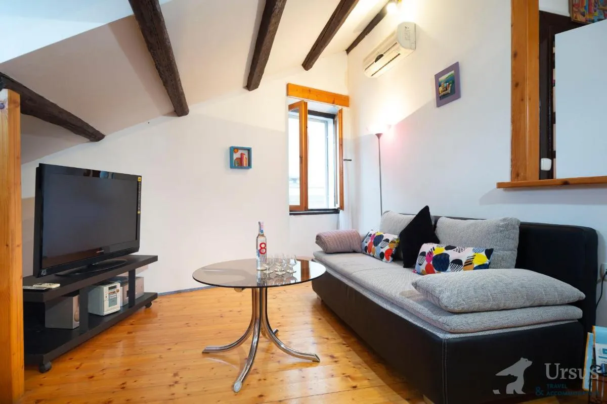 Image 4 of Apartment Lira
