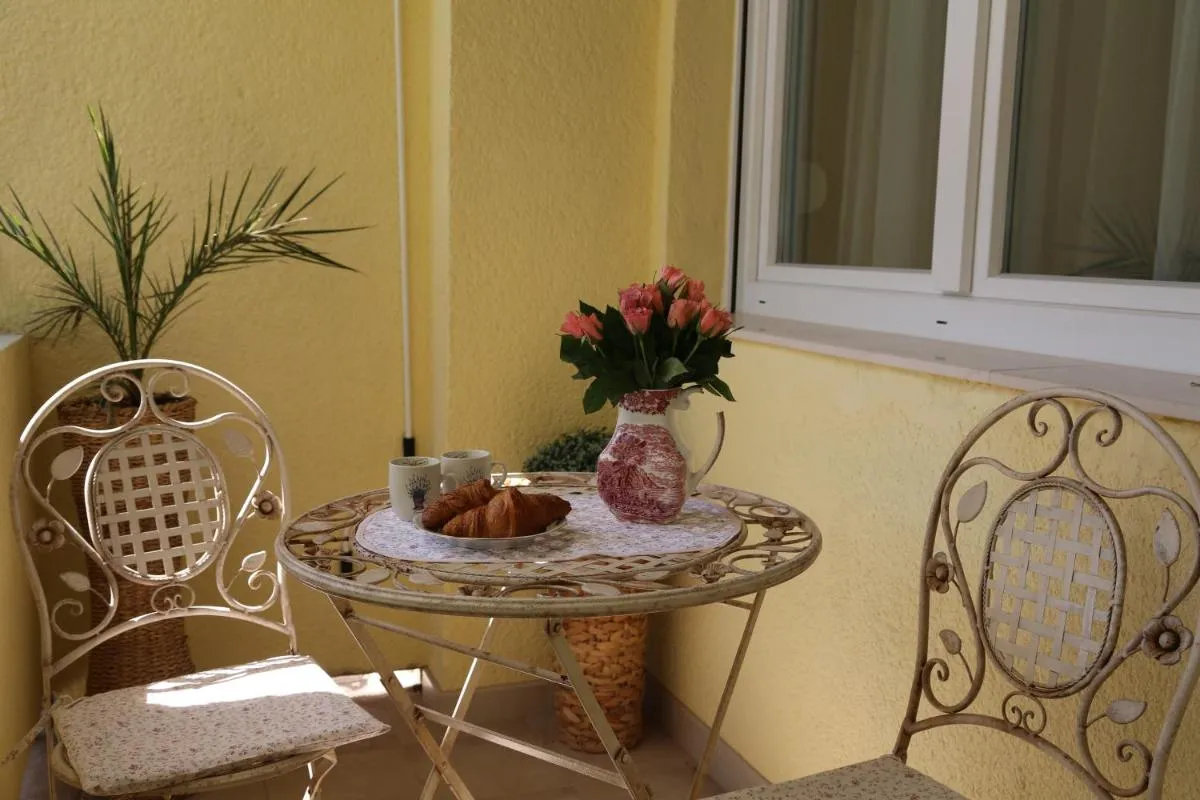 Image 2 of Apartment Mandalina