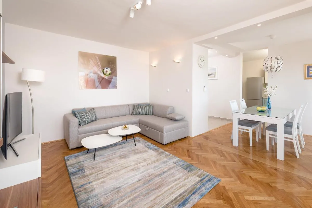 Image 3 of Apartment Mimi