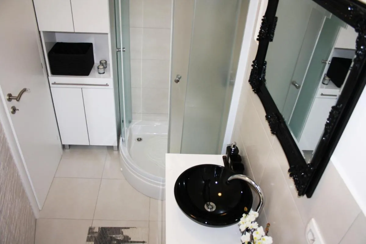 Image 2 of Apartment One Vision