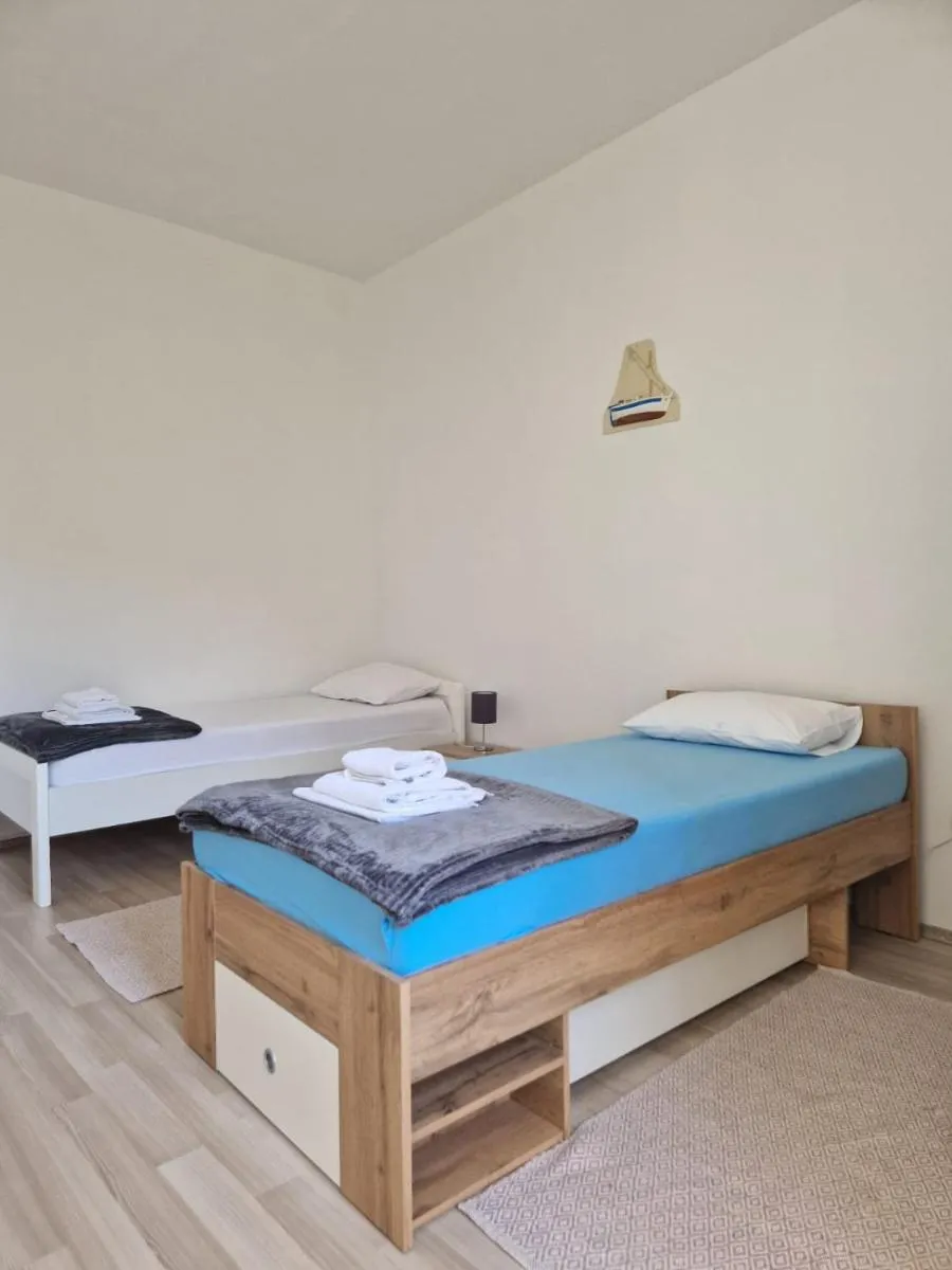 Image 6 of Apartment Pape