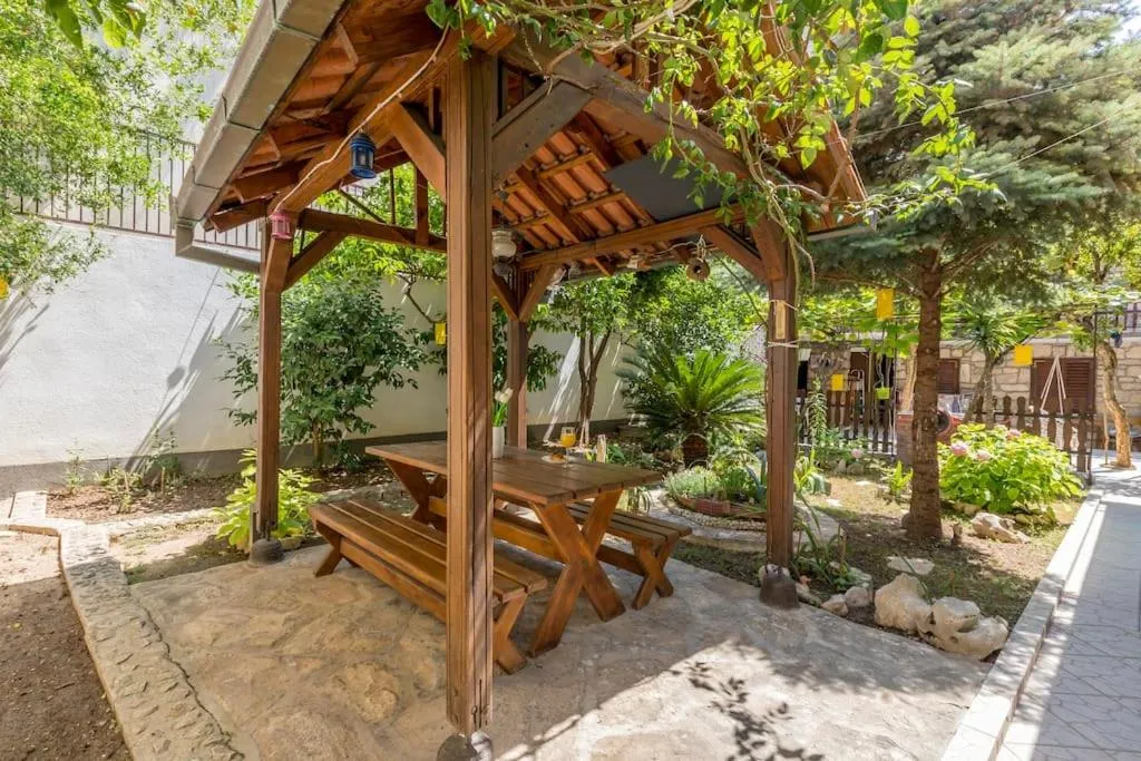 Image 5 of Apartment Paradise Garden