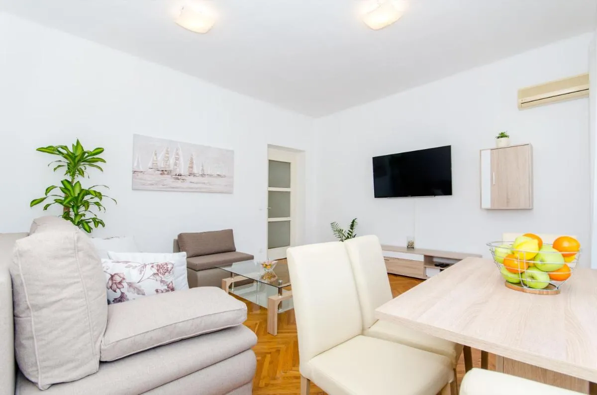 Image 4 of Apartment ”Pomalo”