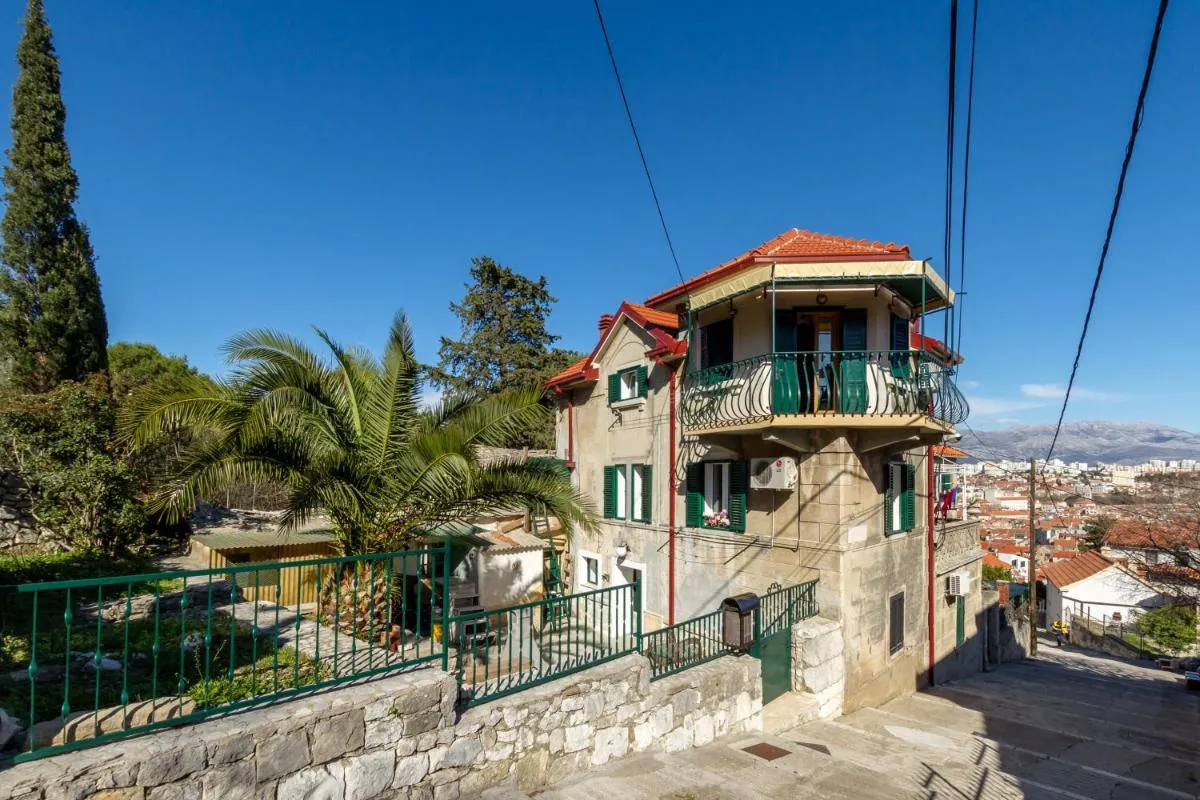 Image 5 of Apartment Romansa