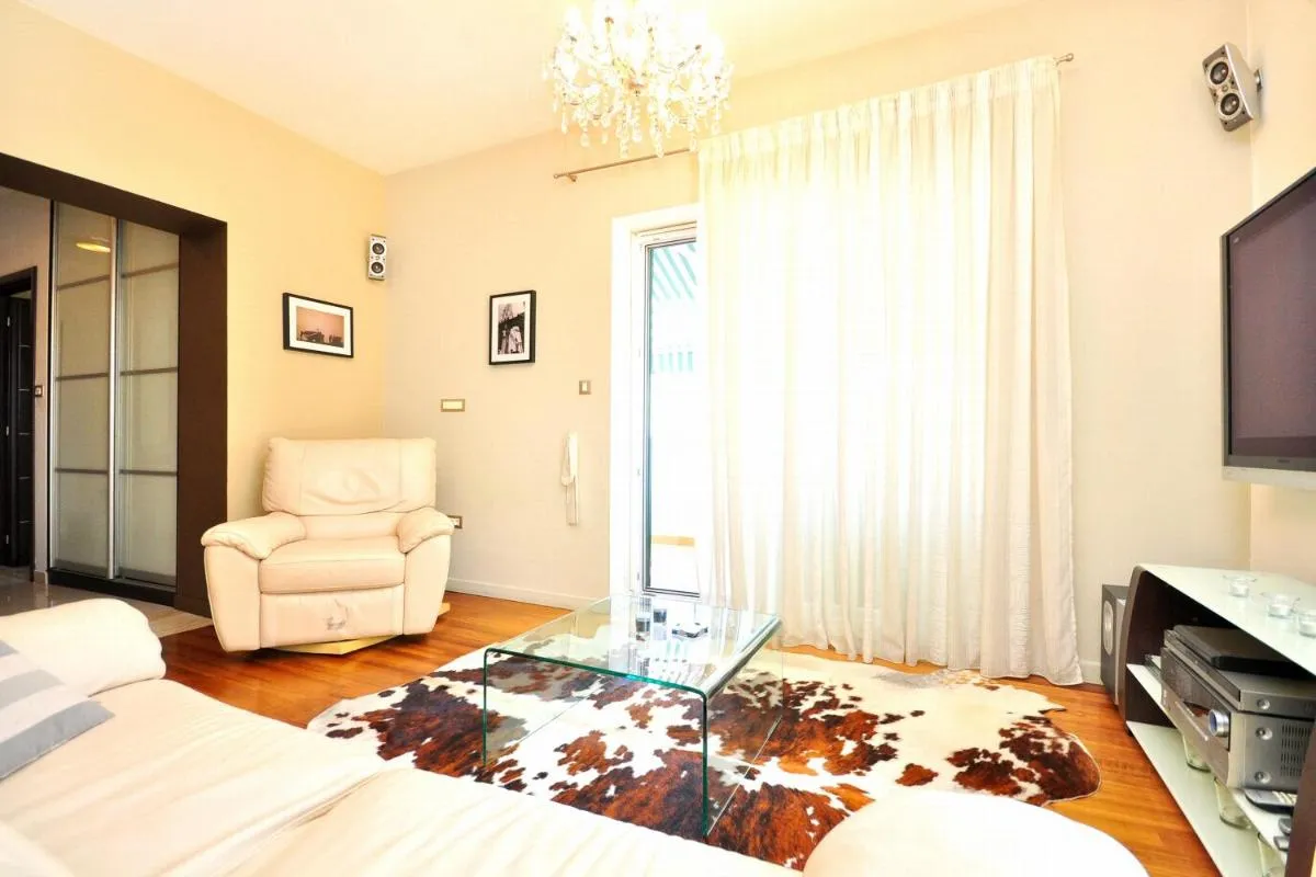 Image 4 of Apartment SAKAL
