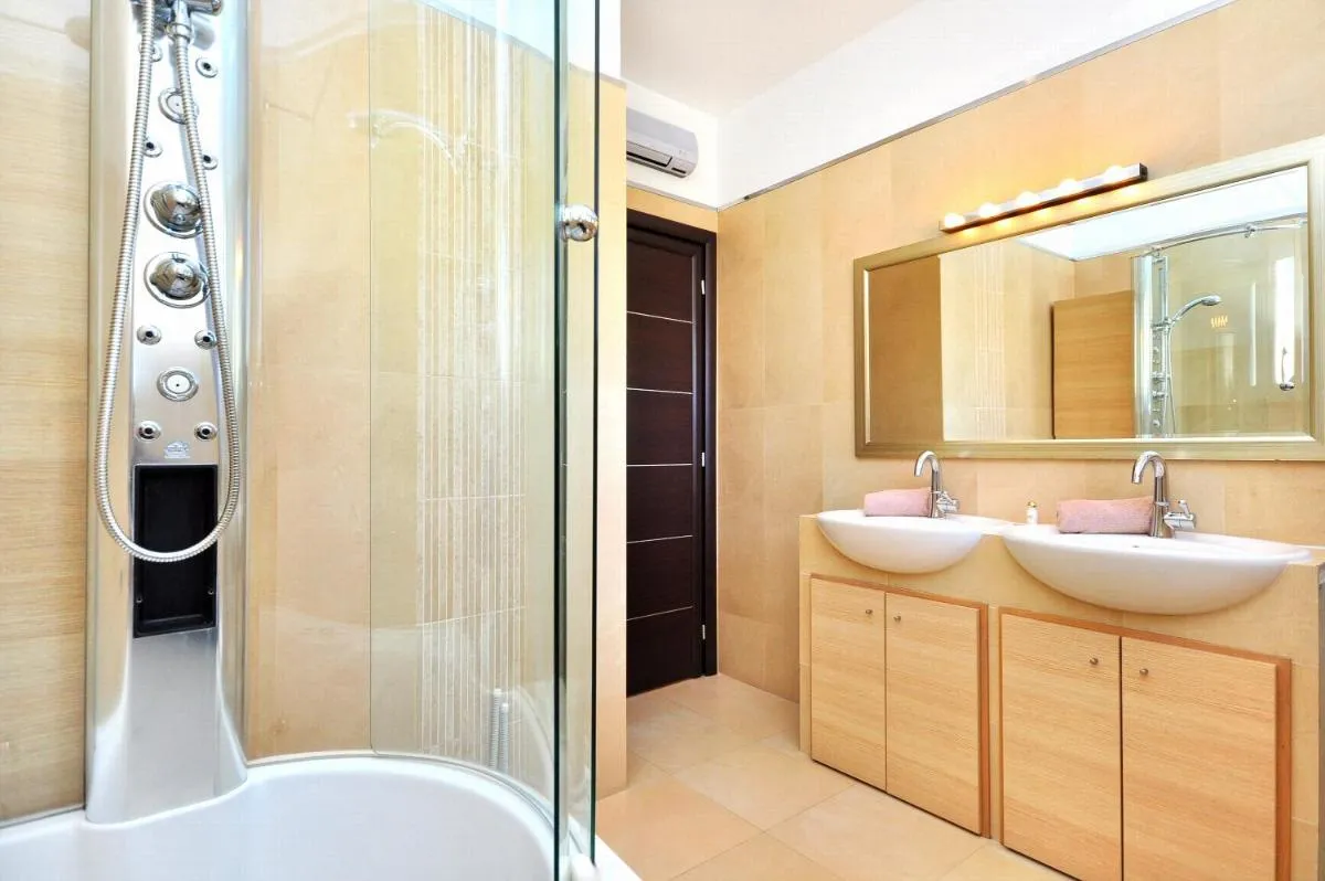 Image 2 of Apartment SAKAL