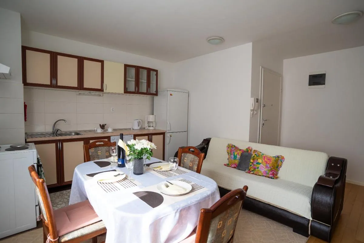 Image 3 of Apartment SUNČICA
