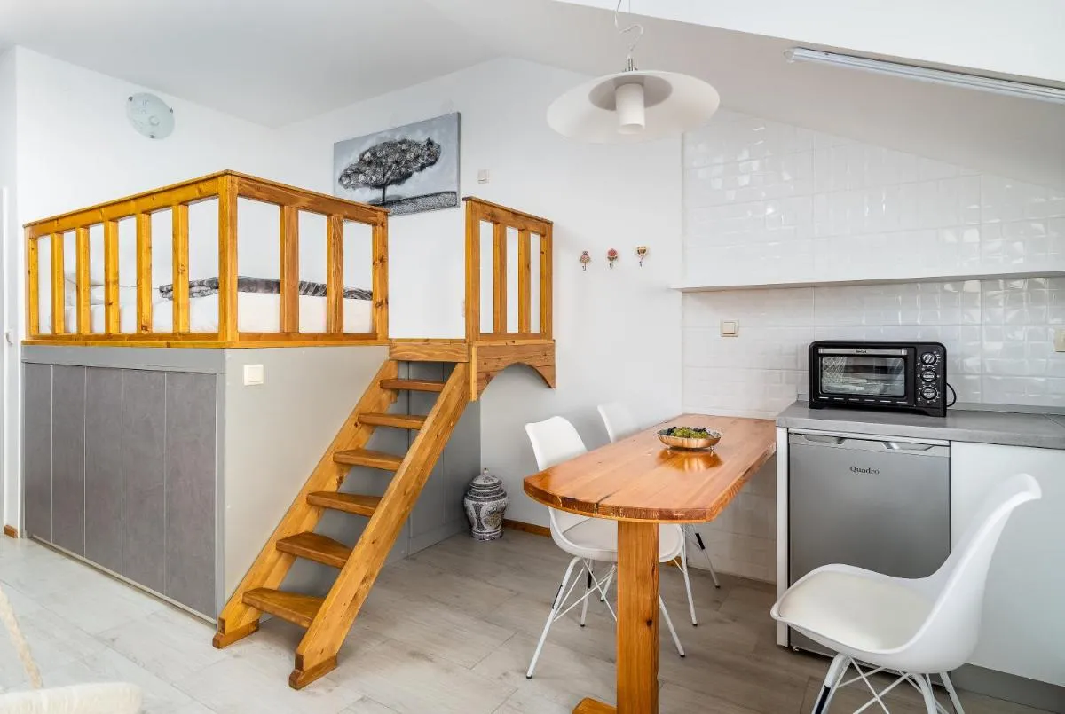 Image 3 of Apartment Tomas