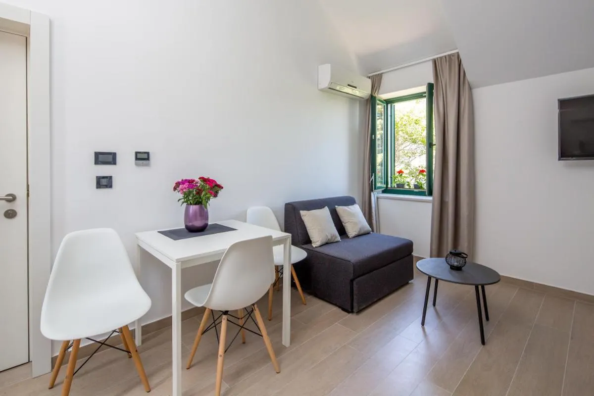 Image 4 of Apartments Korta