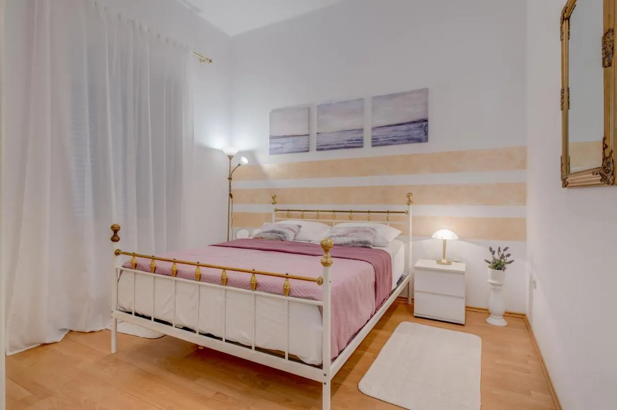 Image 2 of Apartments Riva Lucija