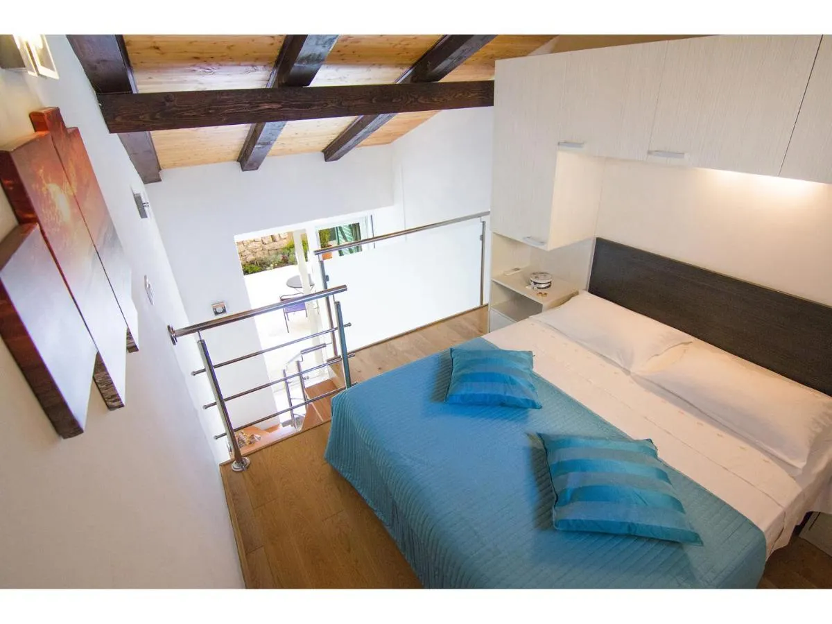 Image 5 of Apartments Veig Palace