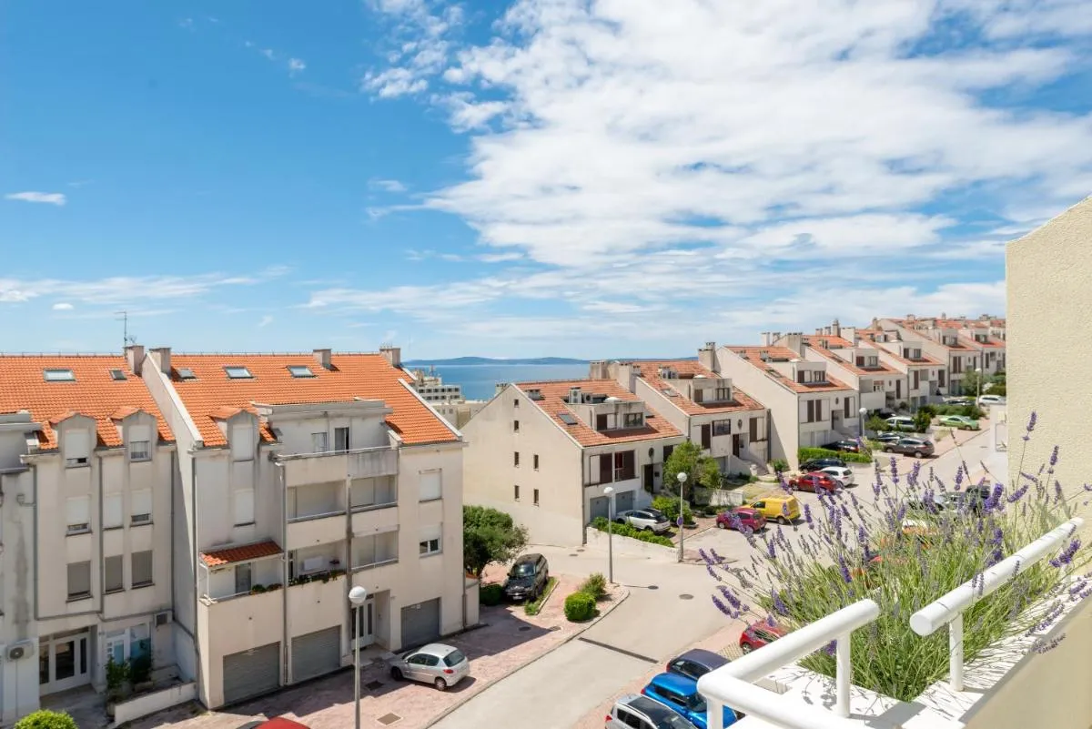 Image 5 of Apartments with WiFi Split – 17539