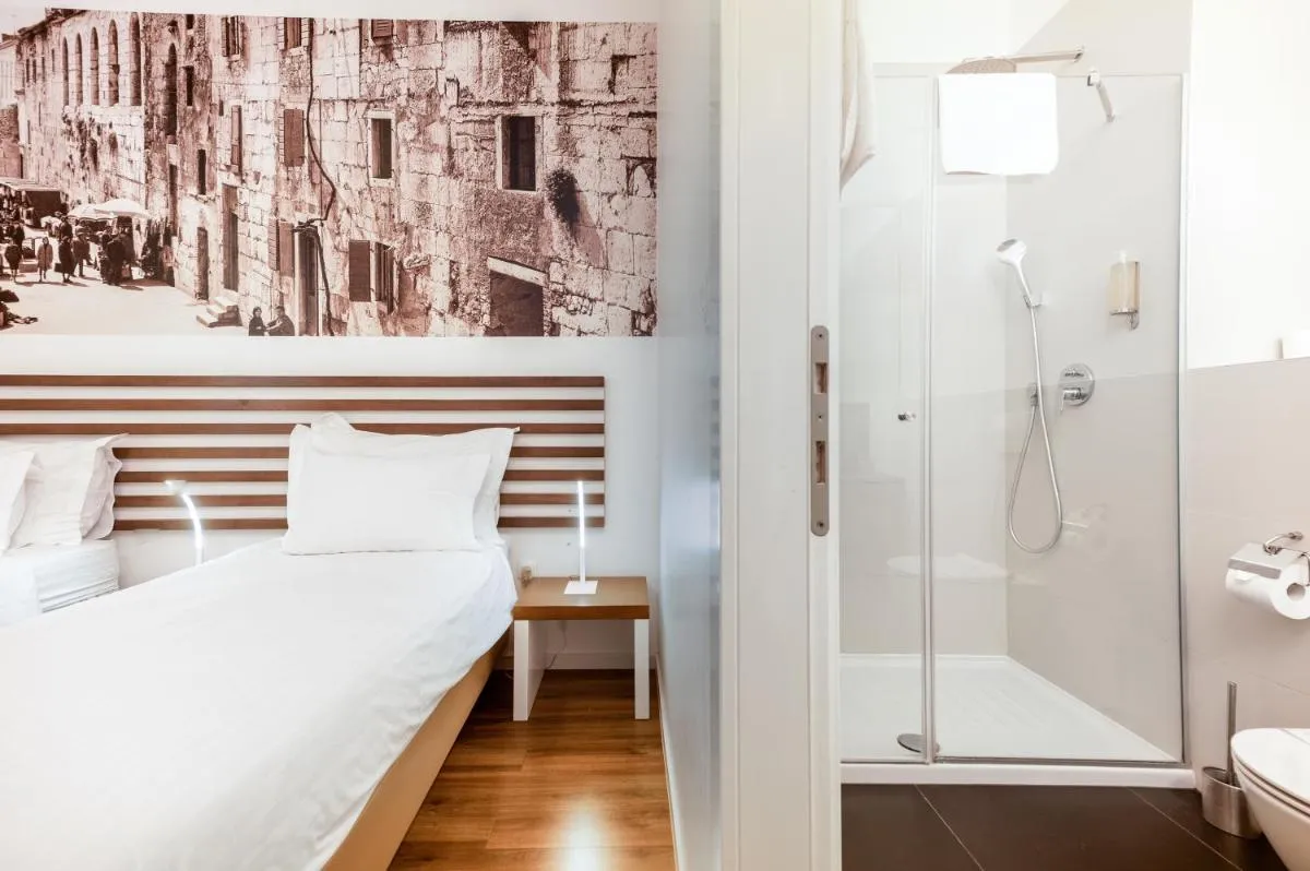 Image 3 of Azur Palace Luxury Rooms
