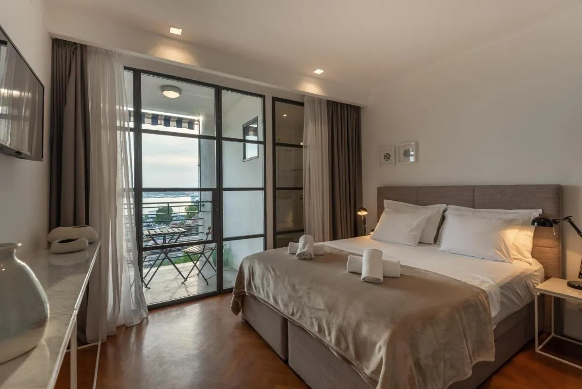Image 5 of BREGOS SUPERIOR APARTMENT – unique design 3-BR – unbelievable panoramic view of Split – walking distance from UNESCO palace and Bacvice beach – free parking – BURALUX properties
