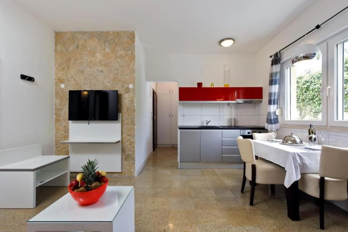Image 4 of Beach Apartments in Stobrec