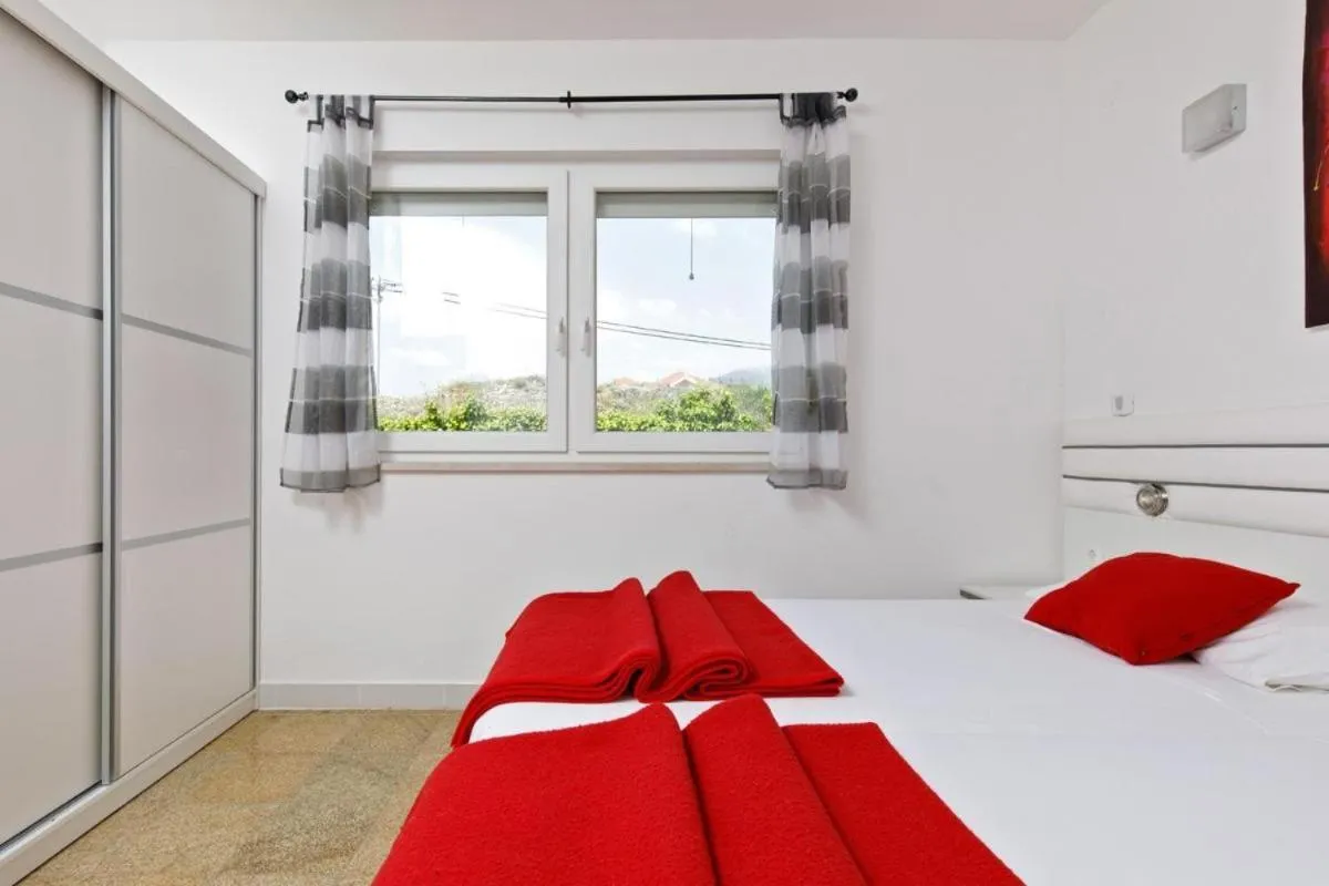 Image 1 of Beach Apartments in Stobrec