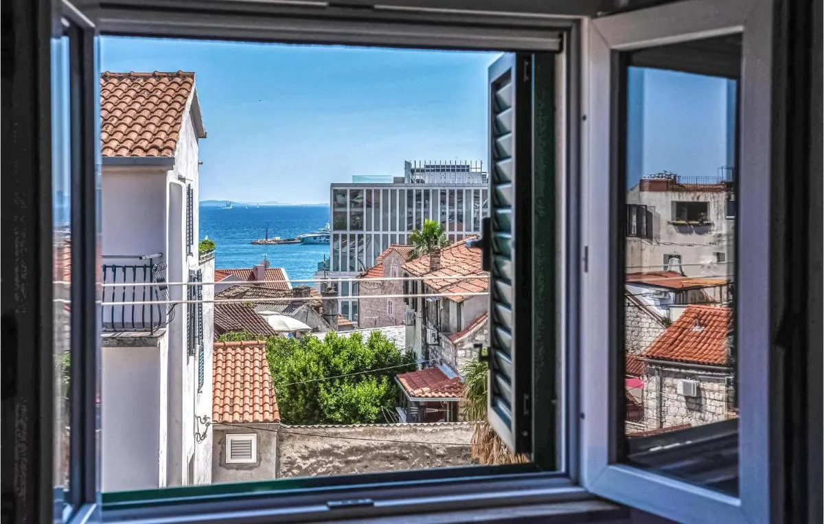 Image 3 of Beautiful Home In Split With Kitchen