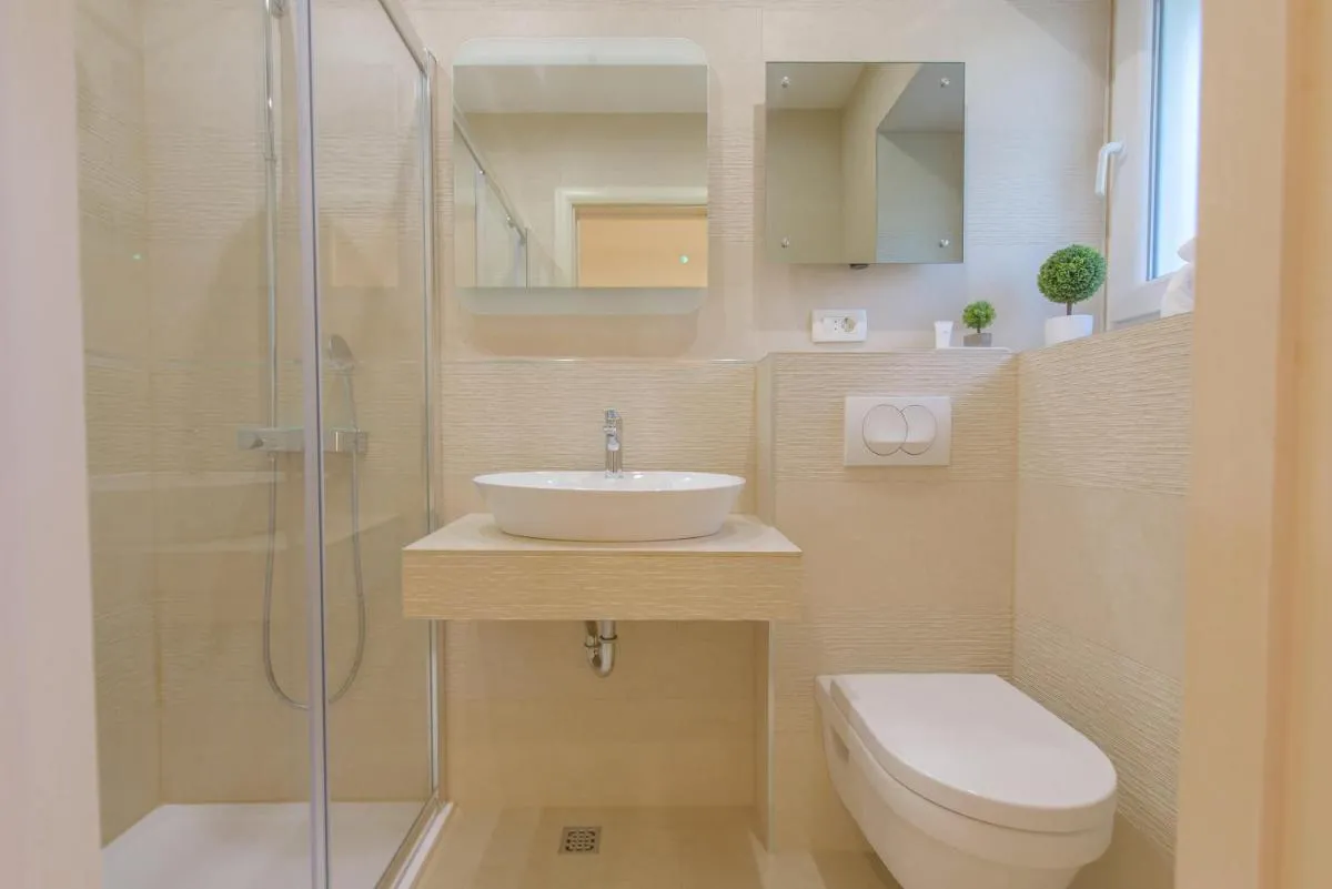 Image 2 of Best location Apartments