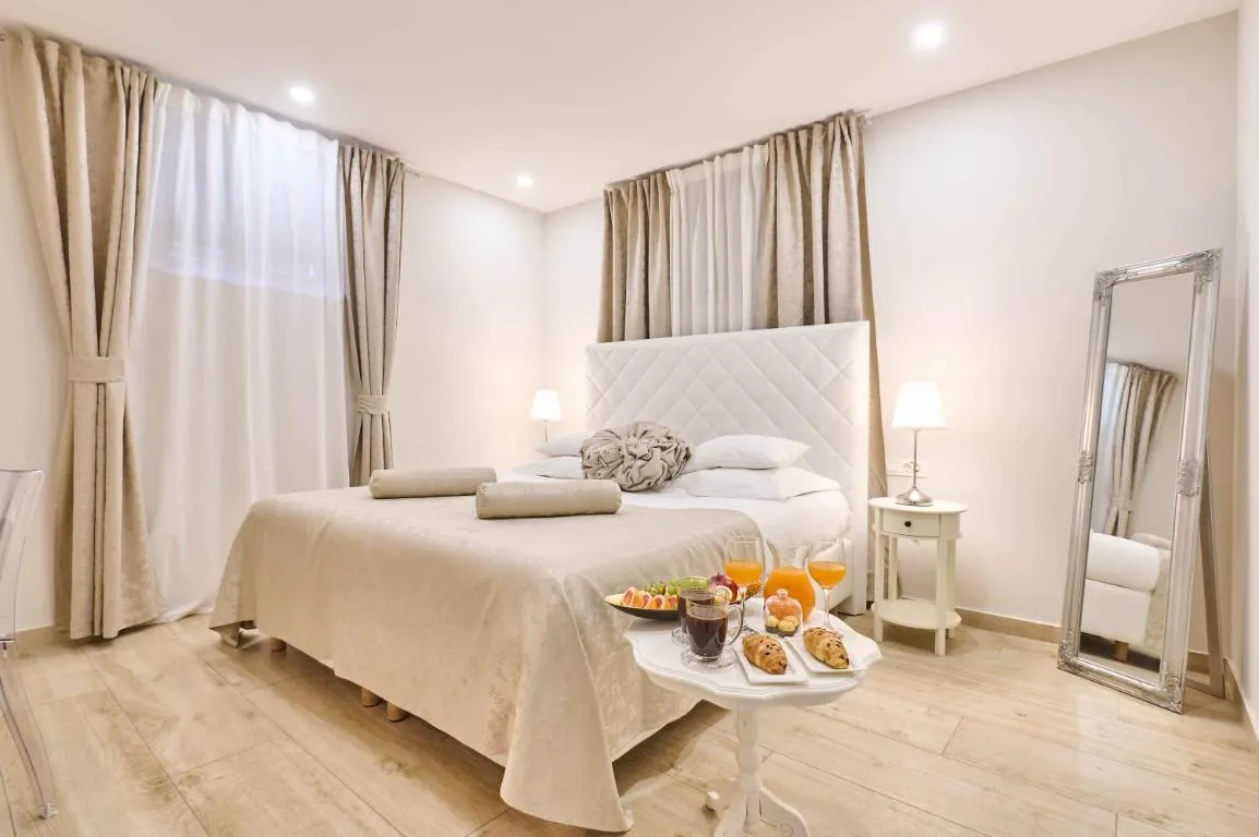 Image of Best location Rooms