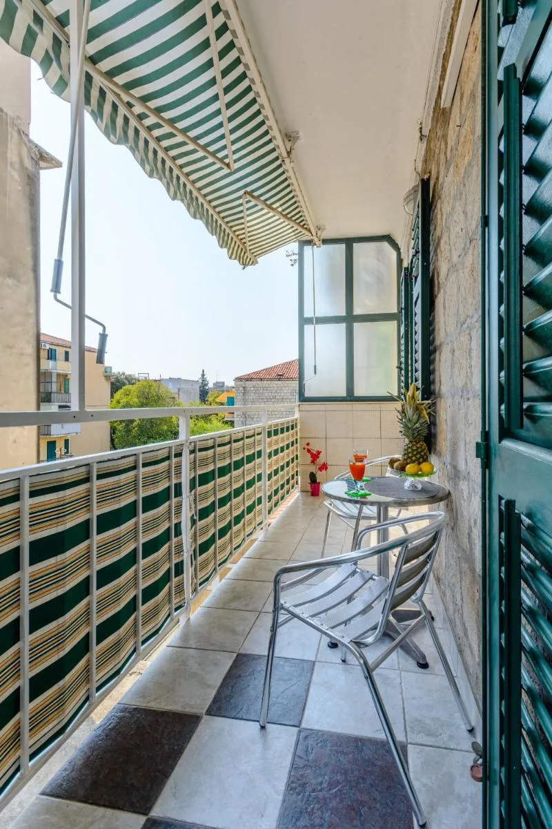 Image 5 of Bird lamp luxury apartment Bačvice, Split