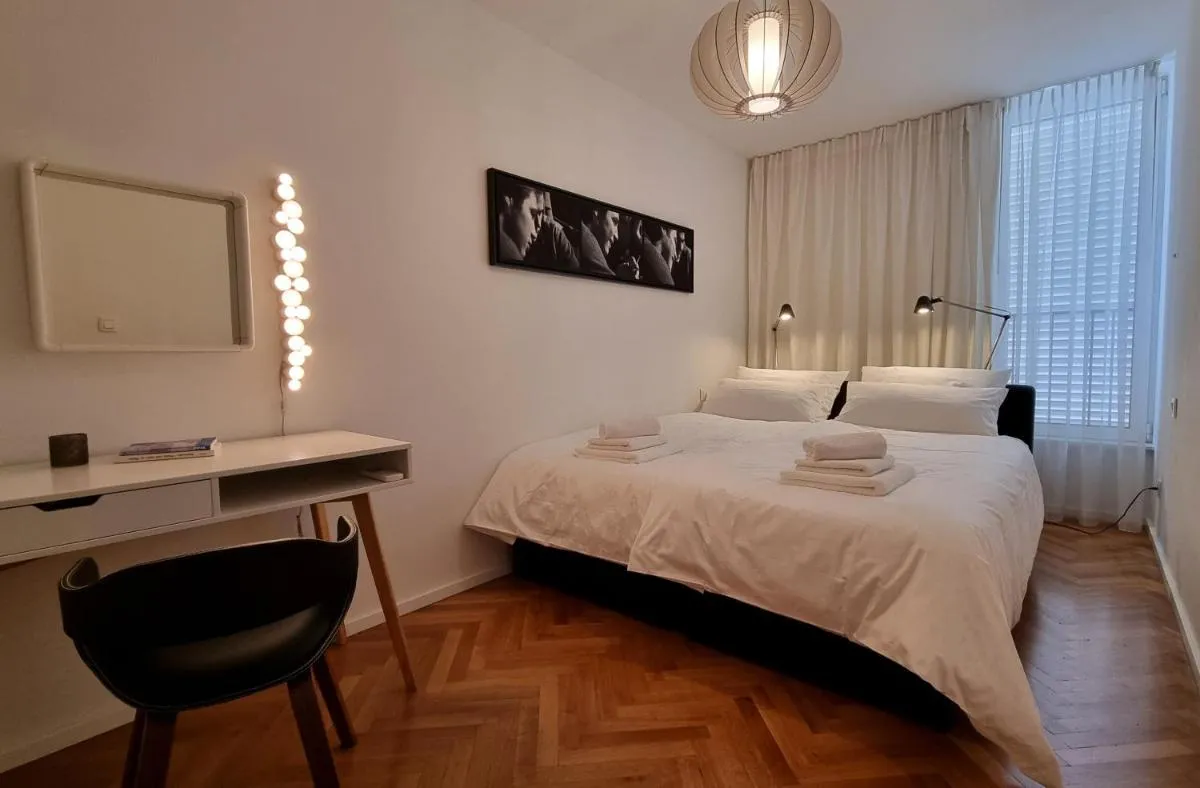 Image 1 of BoB Luxury Design & Sea View Apartment