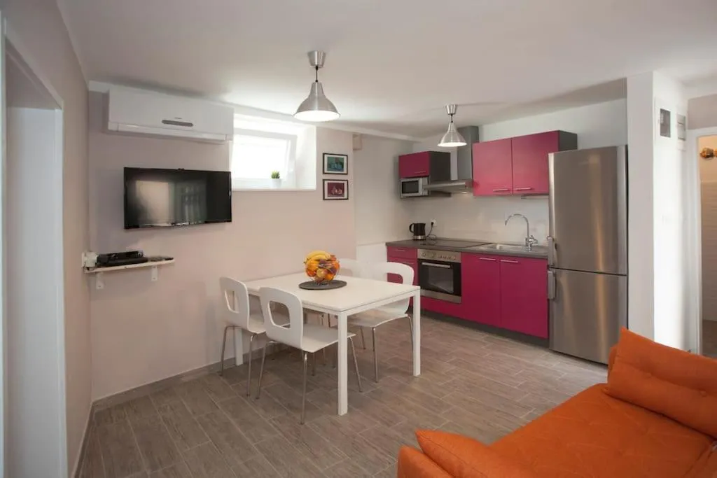 Image 3 of Brand new apartment Damir in city center