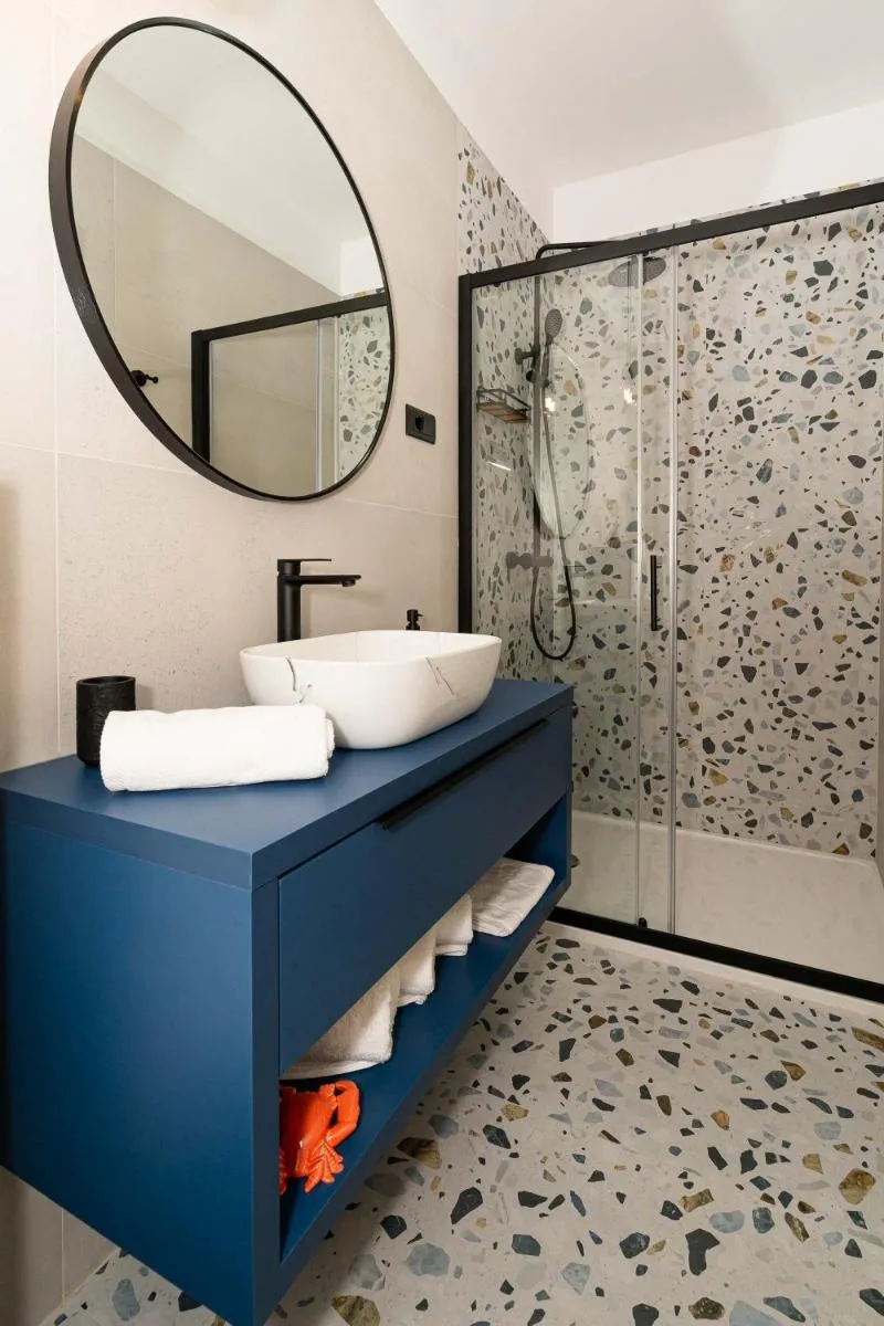 Image 3 of Brnistra Suite